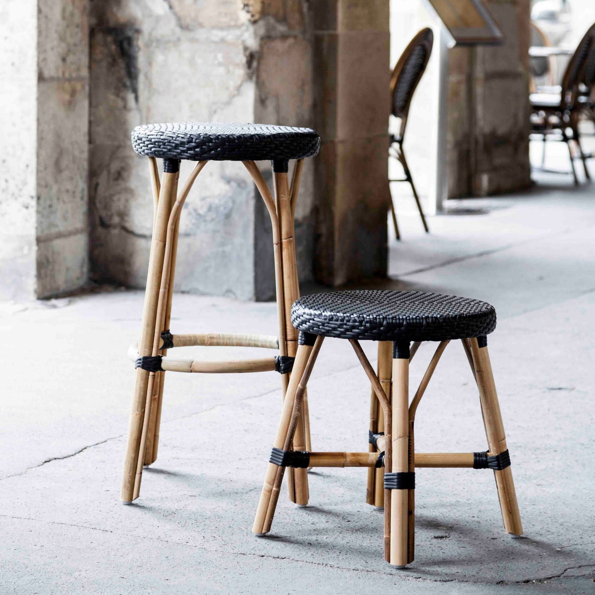 Tabouret en rotin marron 68 cm Simone - Sika Design - The Cool Republic