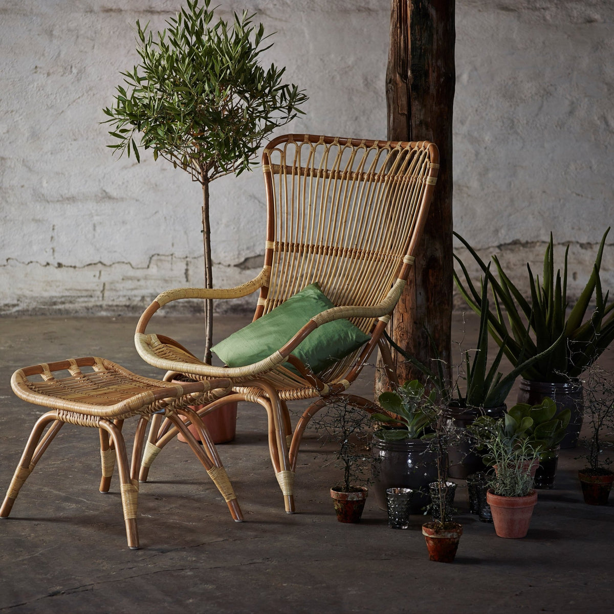 Tabouret en rotin naturel Monet - Sika Design - The Cool Republic
