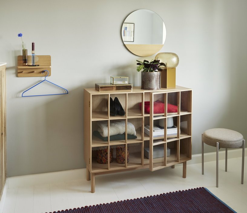 Tabouret gris avec coussin couleur sable Silo - The Cool Republic