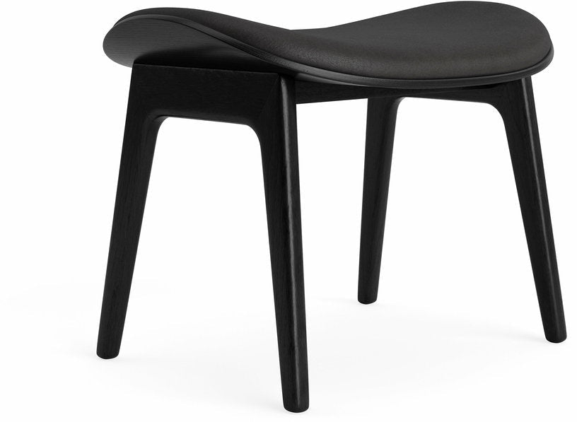Tabouret lounge en chêne noir et rembourrage en cuir anthracite Elephant - NORR11 - The Cool Republic