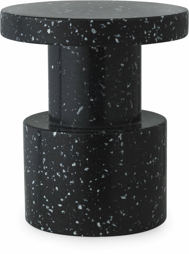 Tabouret noir pixelisé Bit noir - Normann Copenhagen - The Cool Republic