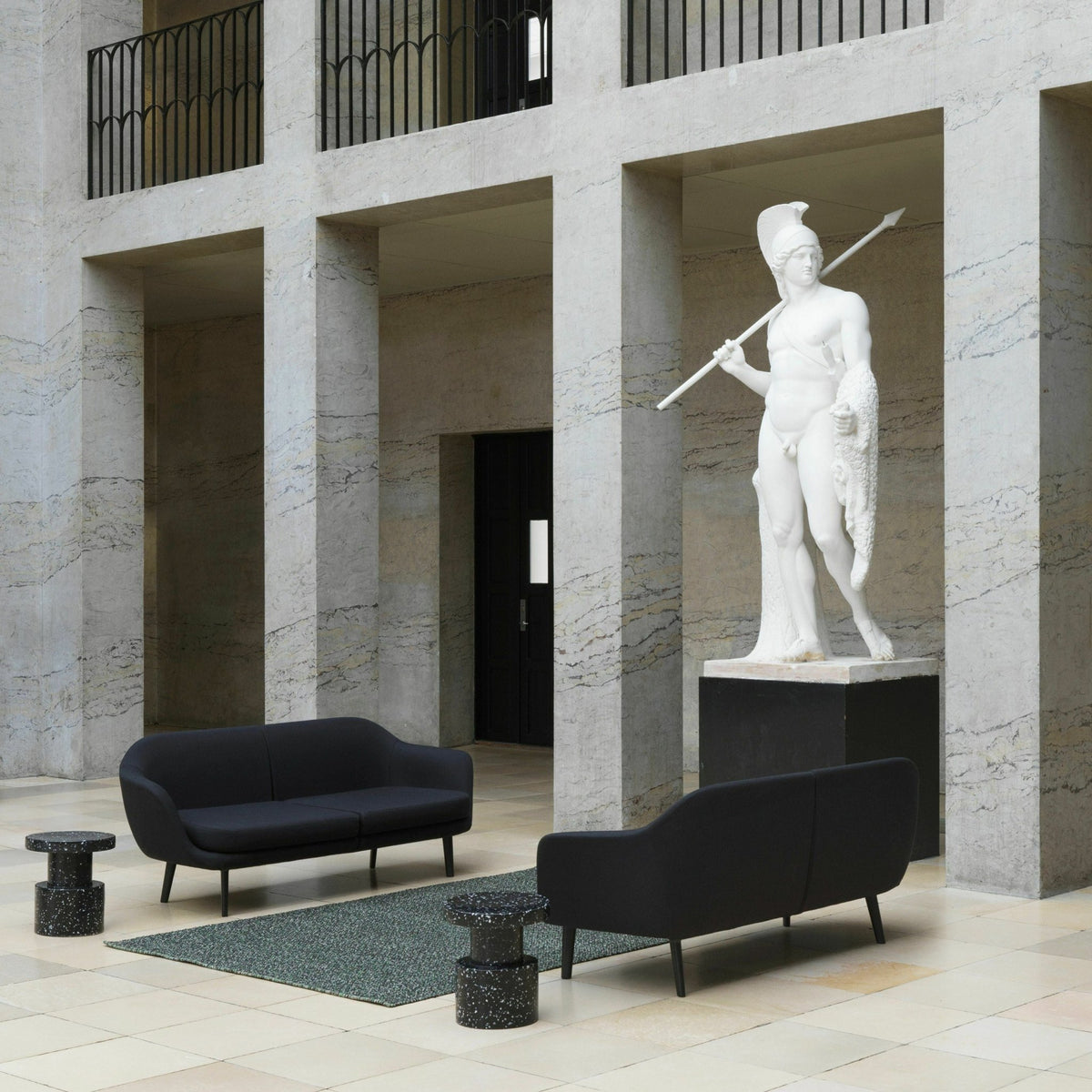 Tabouret noir pixelisé Bit noir - Normann Copenhagen - The Cool Republic
