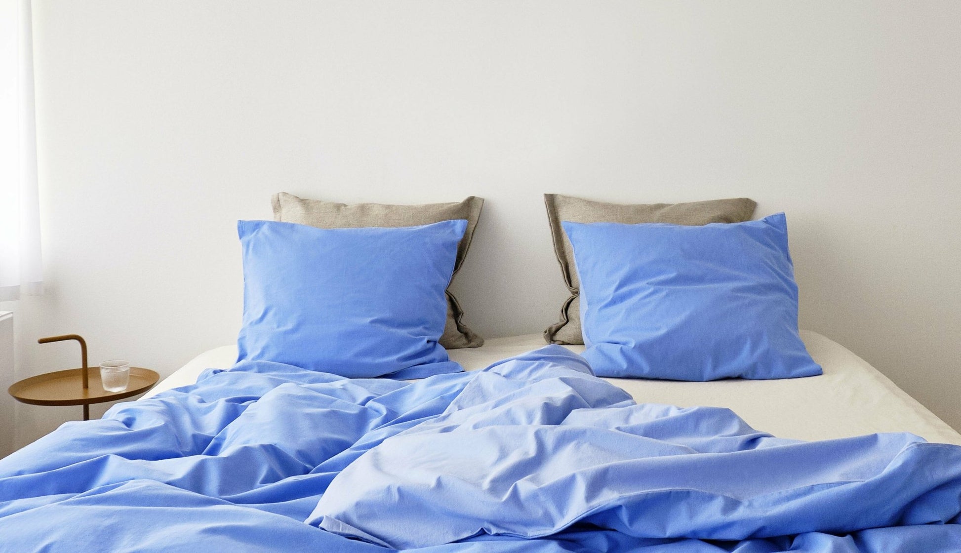 Taie d'oreiller bleu ciel 63 x 60 cm Duo - HAY - The Cool Republic