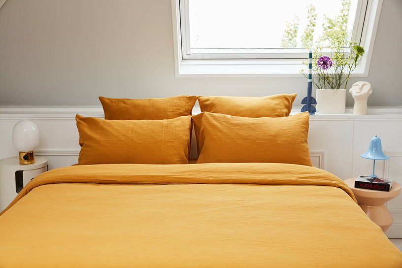 Taie d'oreiller moutarde en gaze de coton 63 x 63 cm - The Cool Republic - The Cool Republic