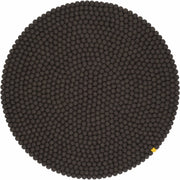 Tapis à boules de feutre anthracite 120 cm Big One - myfelt - The Cool Republic