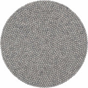 Tapis à boules de feutre gris marbré 70 cm Carl - myfelt - The Cool Republic