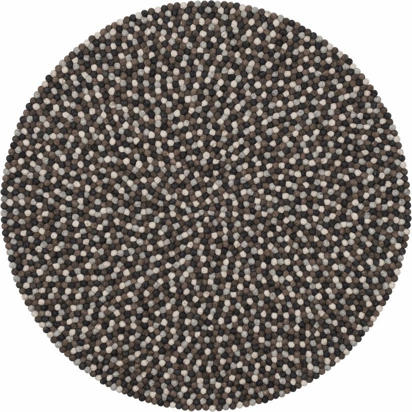 Tapis à boules de feutre multicolore naturel foncé 160 cm Néla - myfelt - The Cool Republic