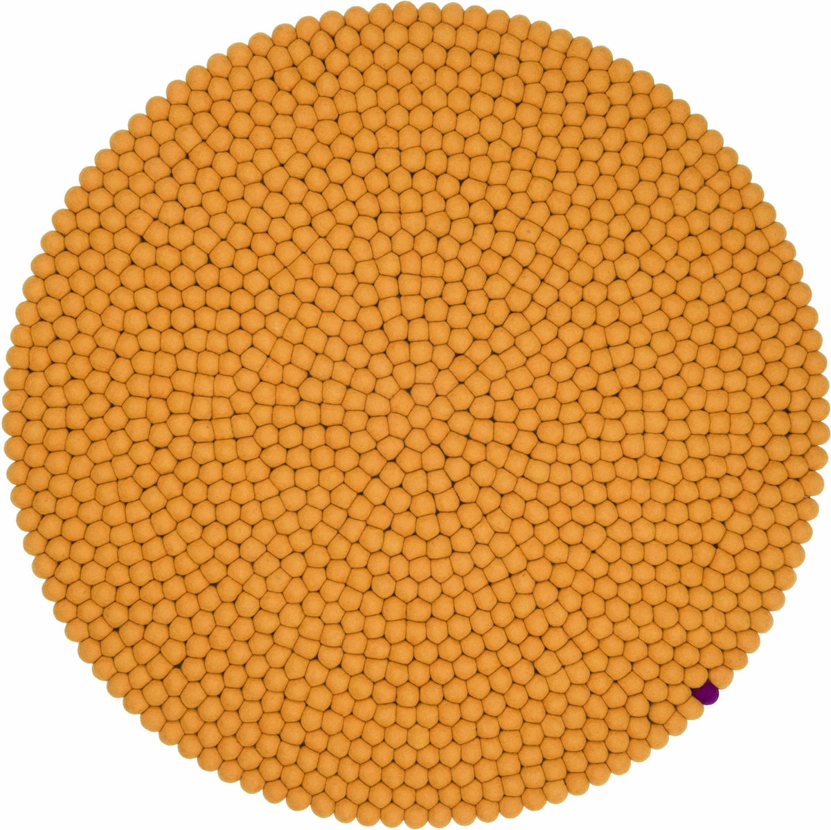 Tapis à boules de feutre ocre 70 cm Big One - myfelt - The Cool Republic