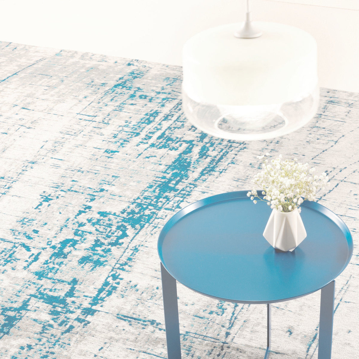 Tapis bleu 140x200 cm Raggio di Luna - Meme Design - The Cool Republic