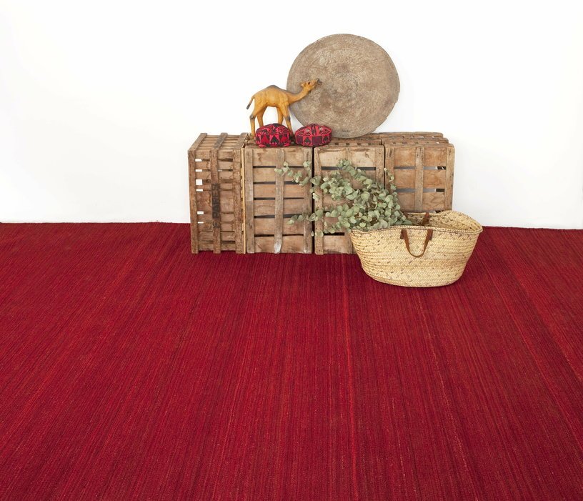 Tapis dhurrie en laine rouge grenat 170x240 cm Nomad - Nanimarquina - The Cool Republic