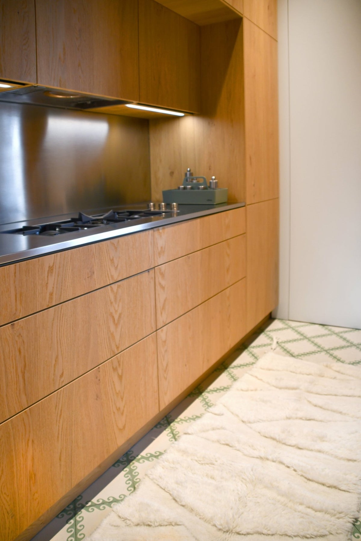 Ivory wool carpet 300 x 200 cm Enkang - Lorena Canals - The Cool Republic