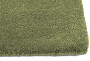 Tapis en laine vert mousse 300 cm Raw no 2 - Hay