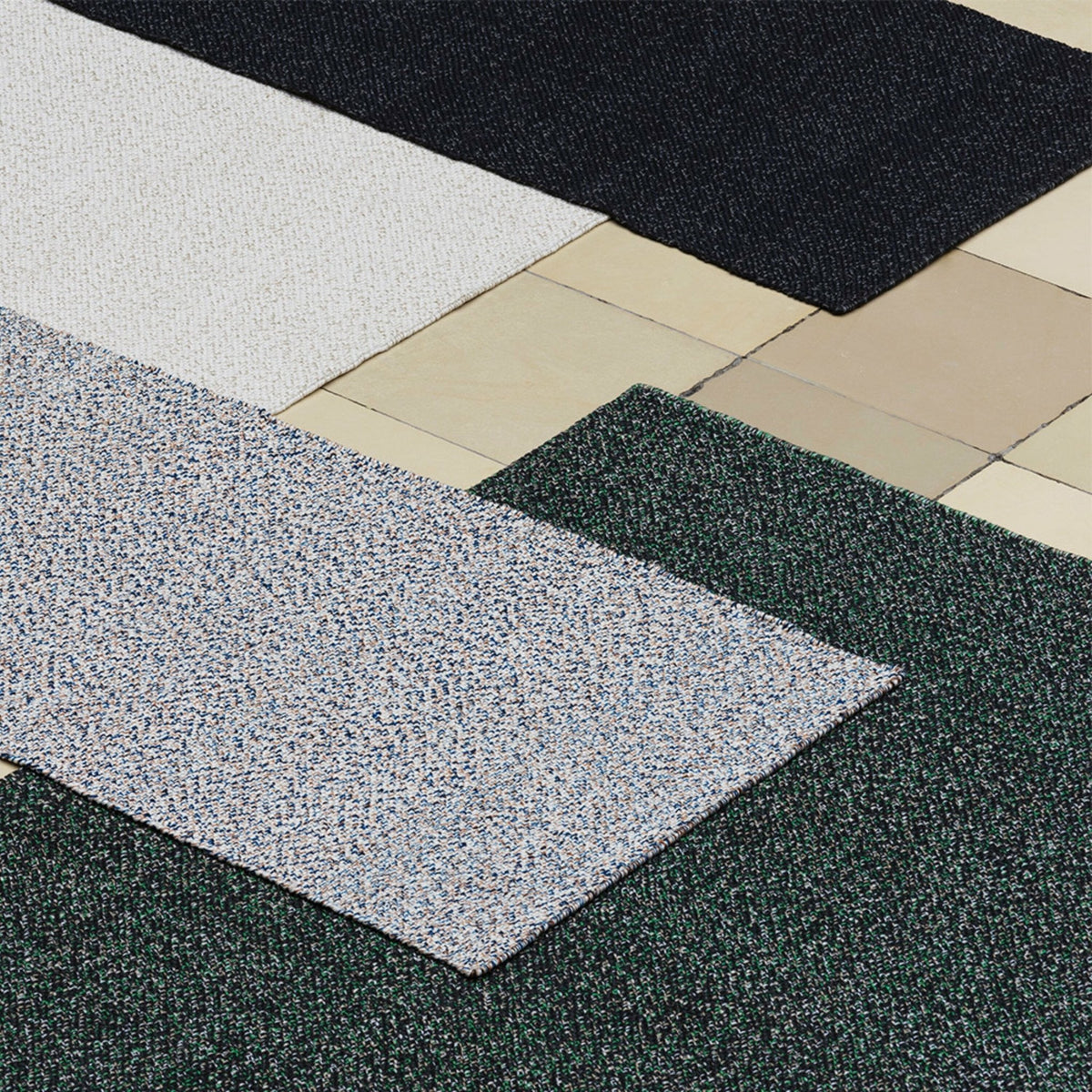 Tapis en polyester recyclé sable multi 100x200 cm Polli - Normann Copenhagen - The Cool Republic
