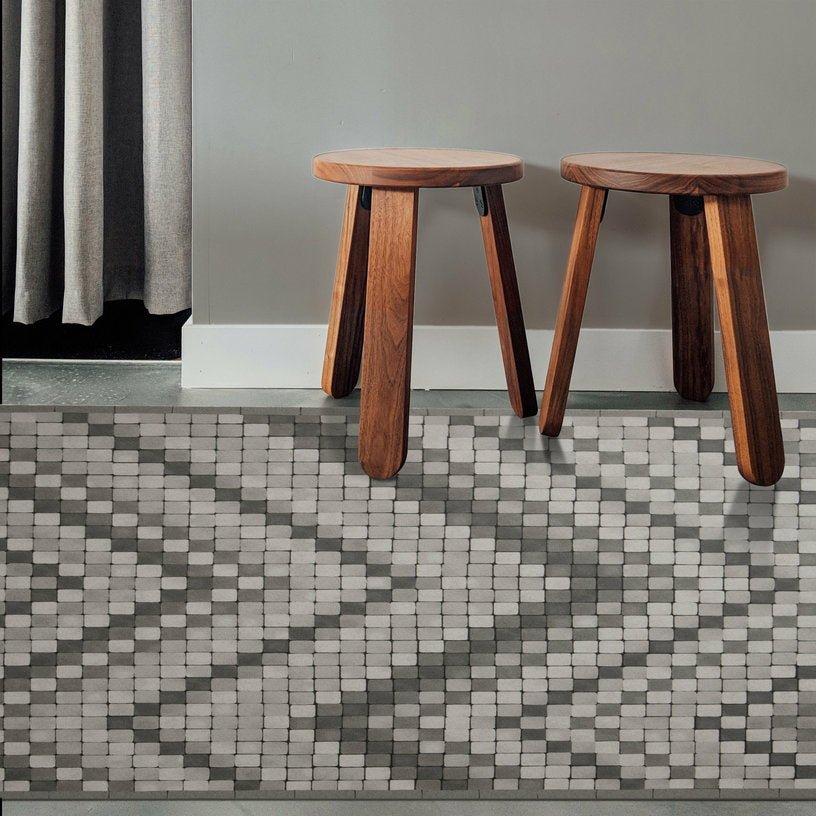 Tapis en vinyle gris 70x140 cm Zigzag - Edito - The Cool Republic