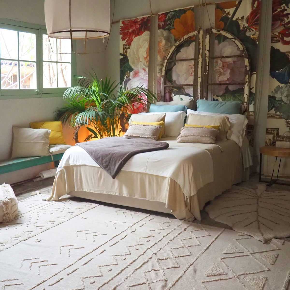 Tapis lavable beige feuille 180x120 cm - Lorena Canals - The Cool Republic