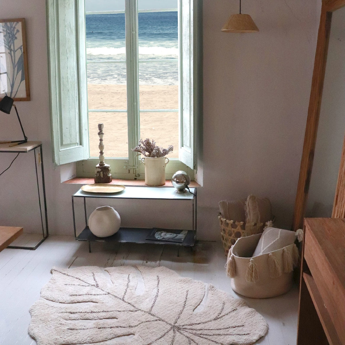 Tapis lavable beige feuille 180x120 cm - Lorena Canals - The Cool Republic