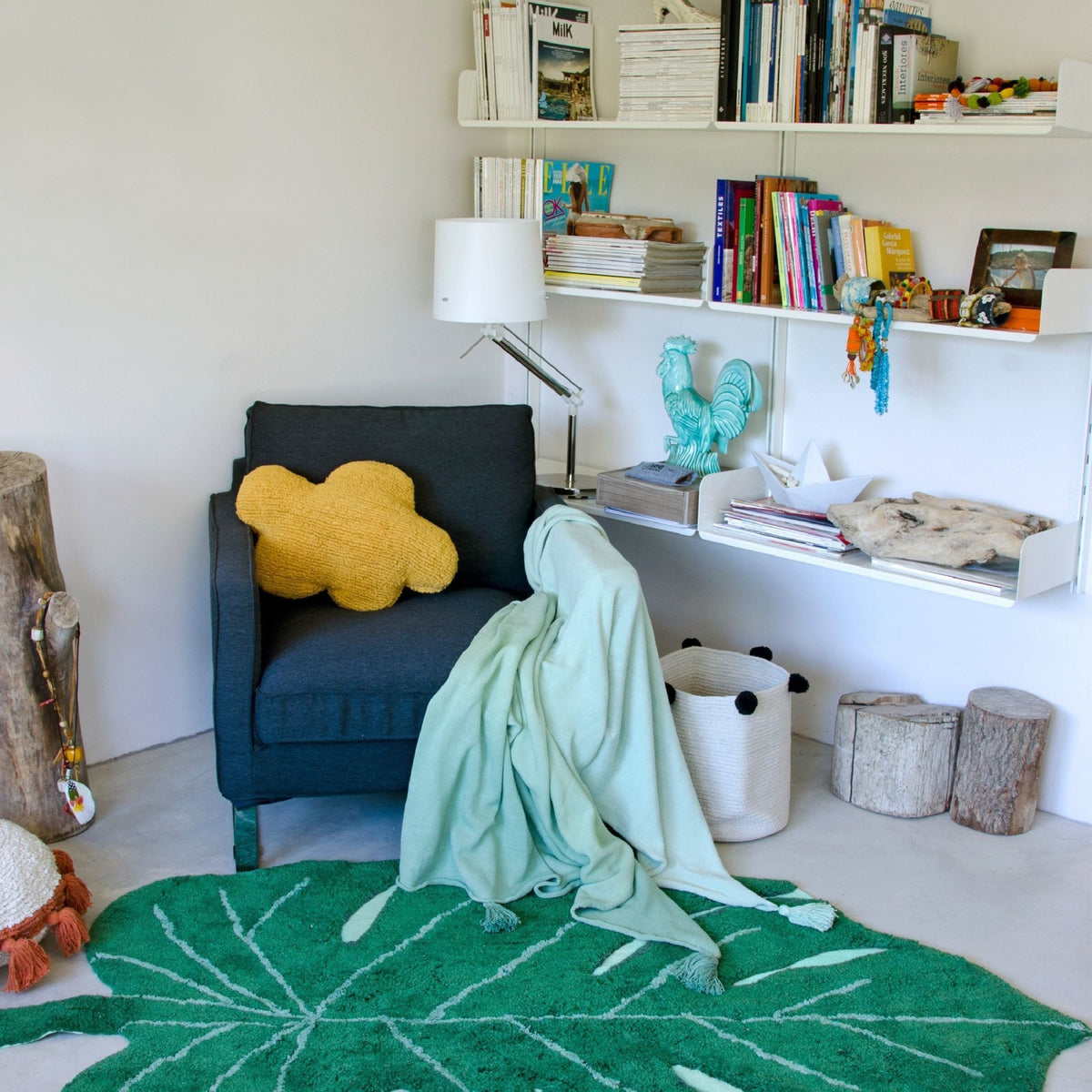 Tapis lavable feuille 120x180 cm Monstera - Lorena Canals - The Cool Republic