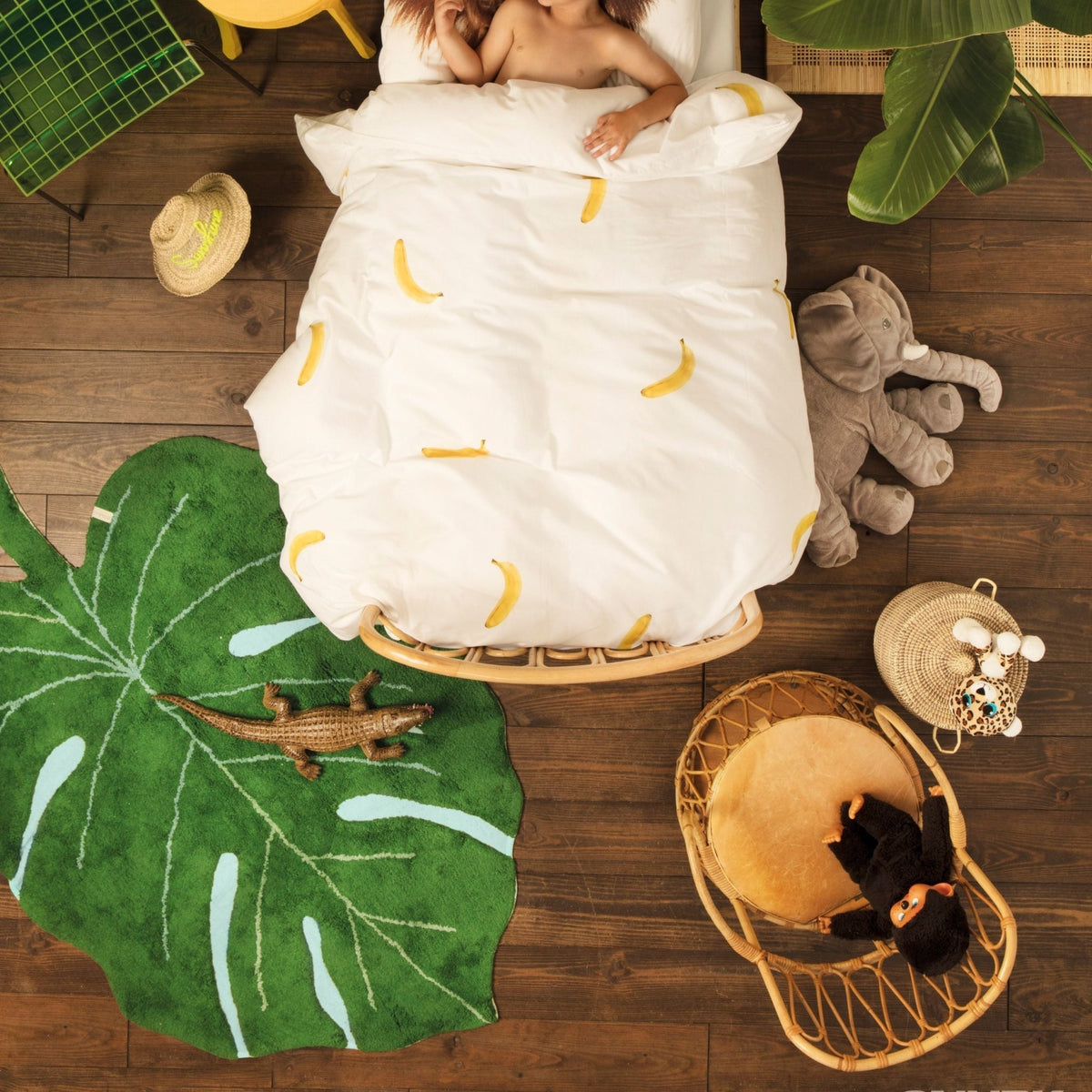 Tapis lavable feuille 120x180 cm Monstera - Lorena Canals - The Cool Republic