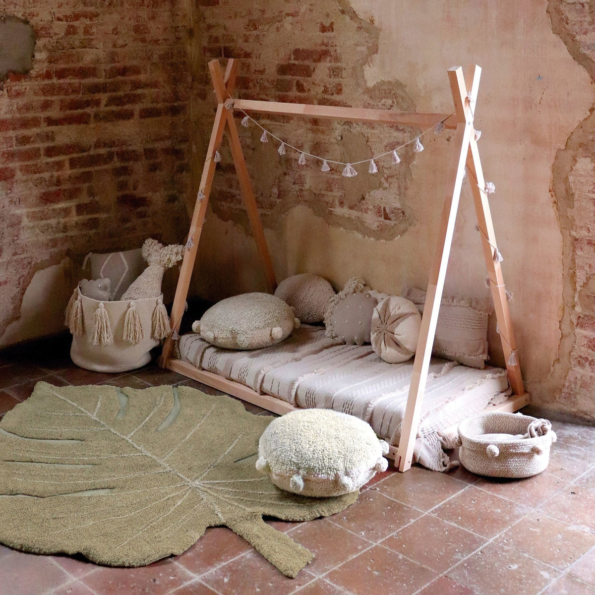 Tapis lavable vert feuille 180x120 cm - Lorena Canals - The Cool Republic