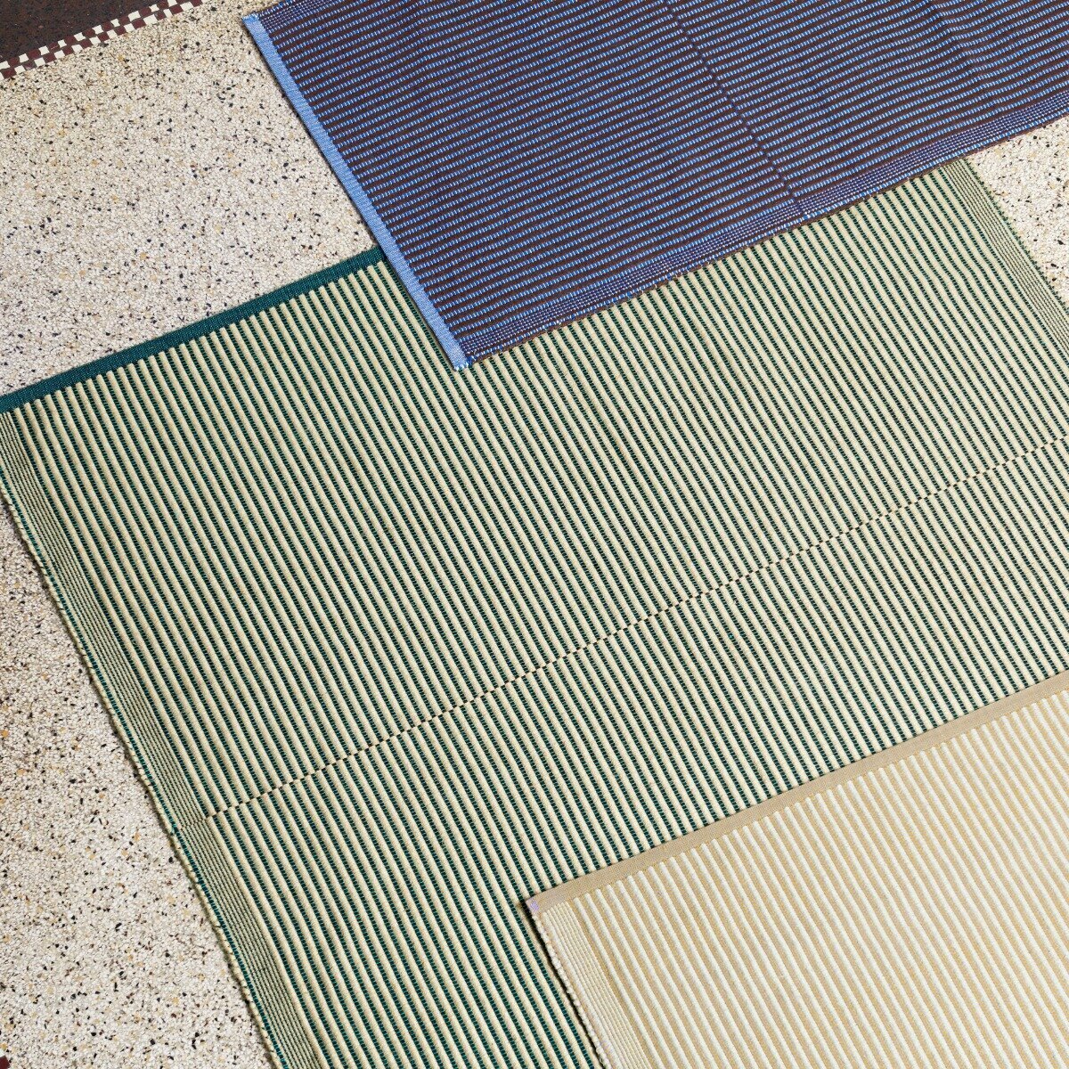 Tapis noir et vert 170x240 cm - HAY - The Cool Republic