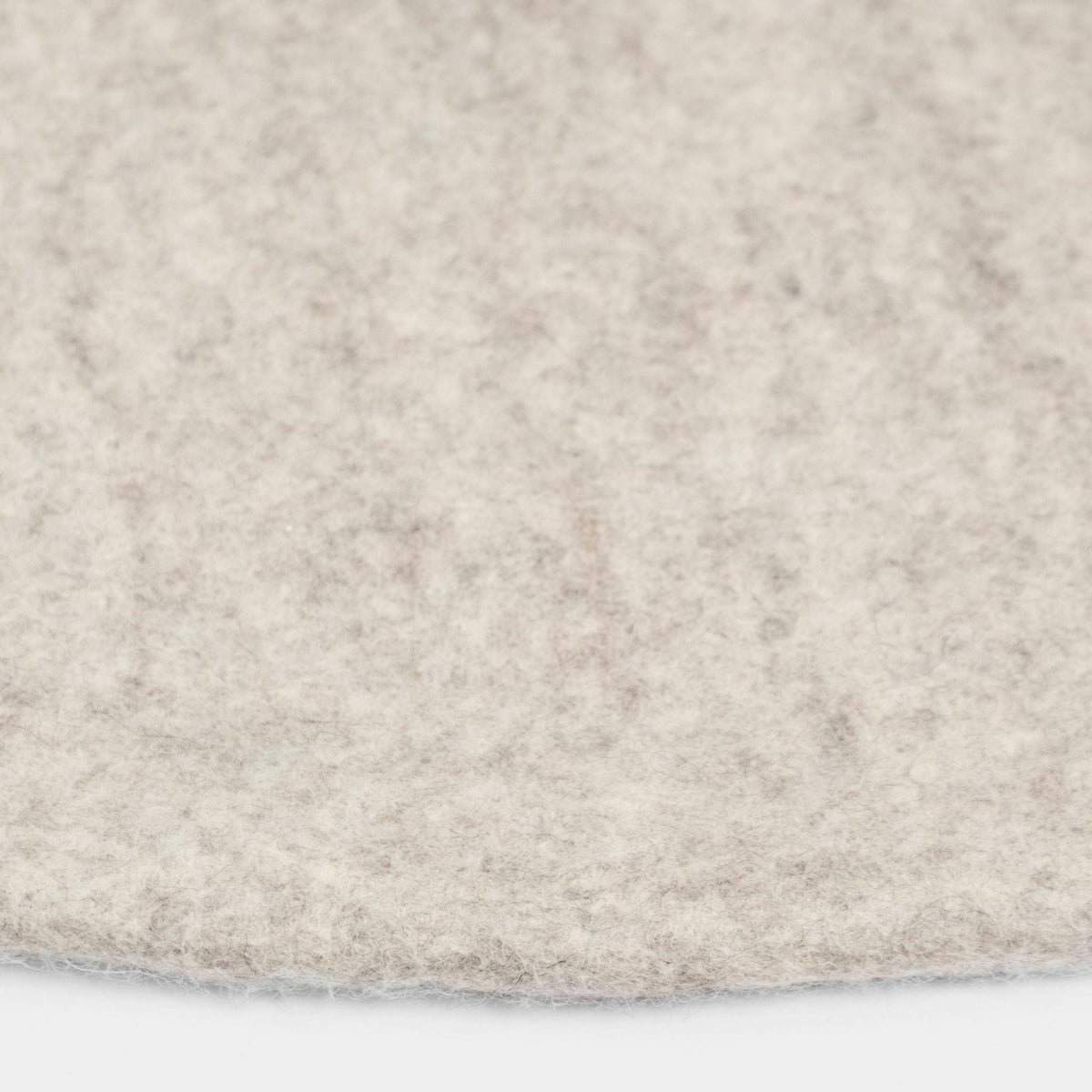 Tapis rond en laine beige marbré 200 cm Béla - myfelt - The Cool Republic