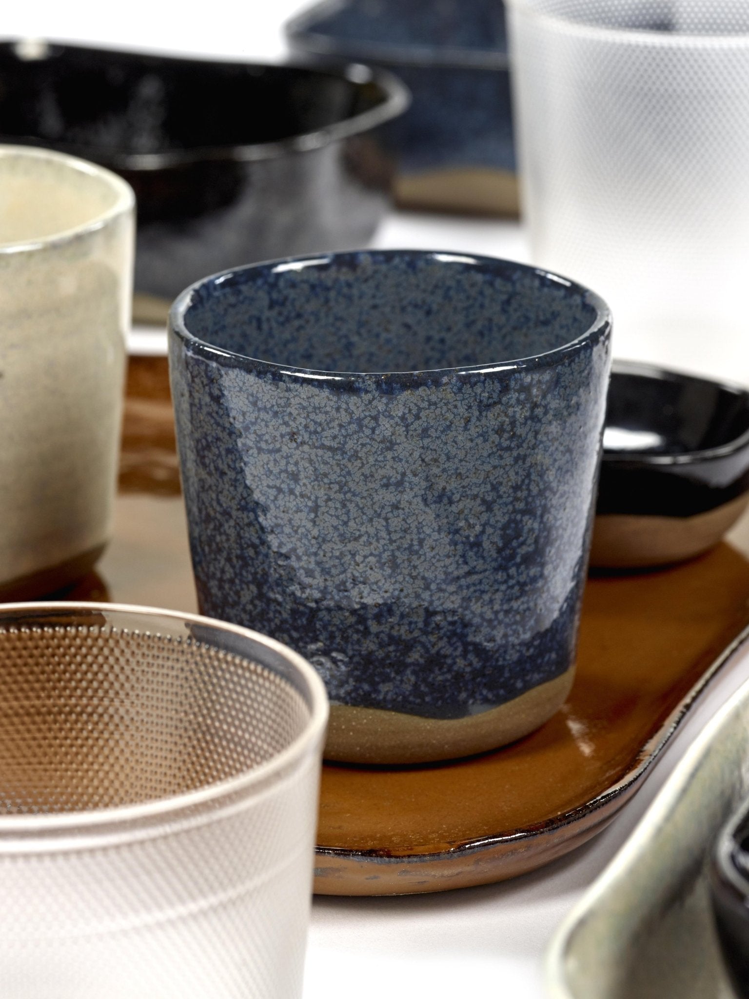 Tasse ocre brun Merci - Serax - The Cool Republic