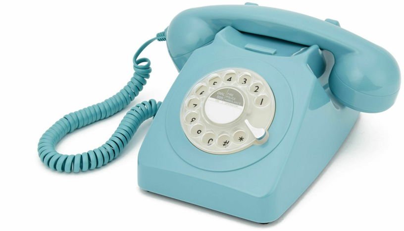 Téléphone fixe rétro bleu clair 746 Rotary - GPO Retro - The Cool Republic