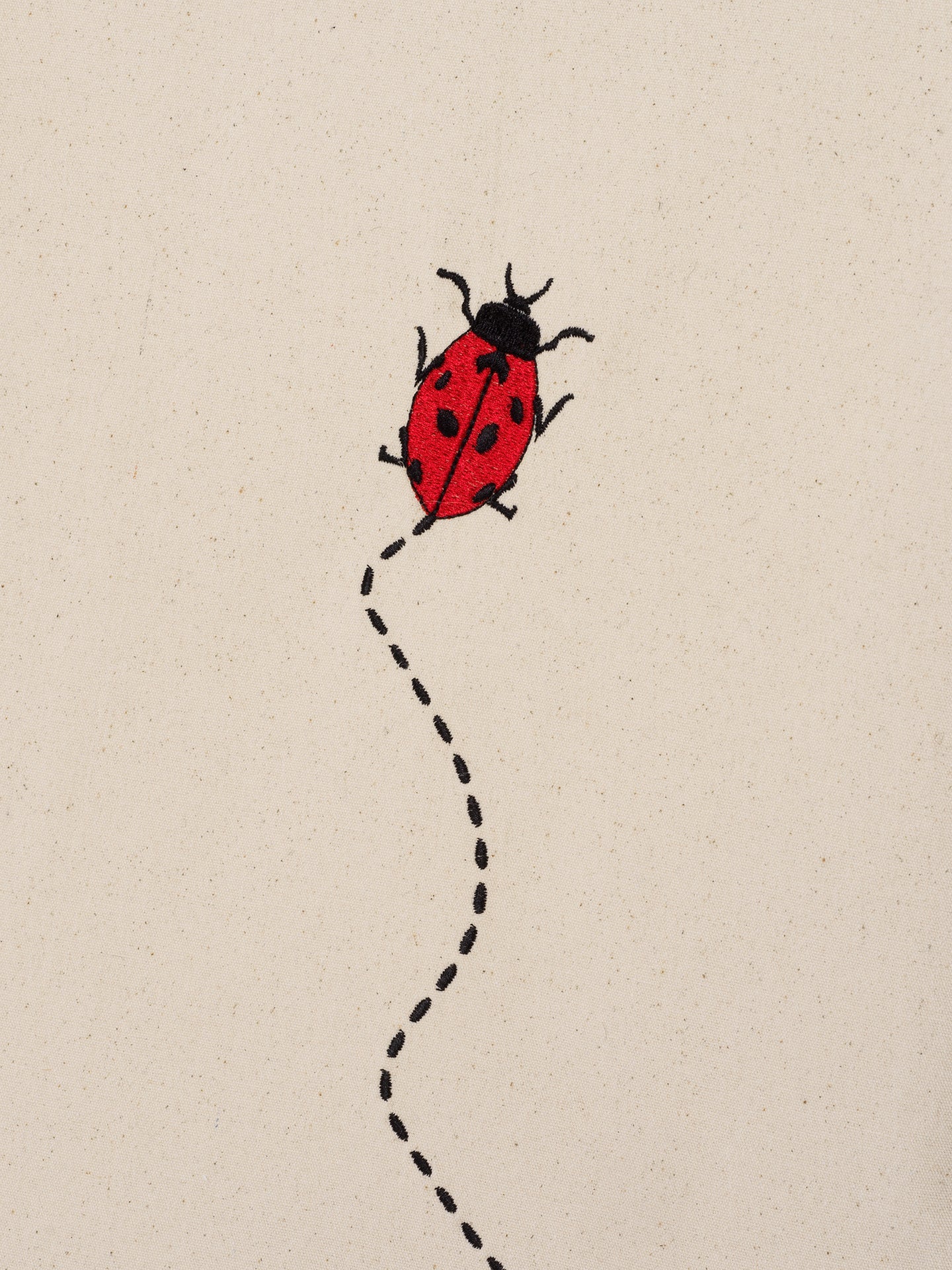 Tente pour enfants en coton biologique brodée 100cm Ladybird - Ferm Living - The Cool Republic
