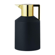 Thermos en plastique noire et dorée 1,5L Geo Vacuum - Normann Copenhagen - The Cool Republic