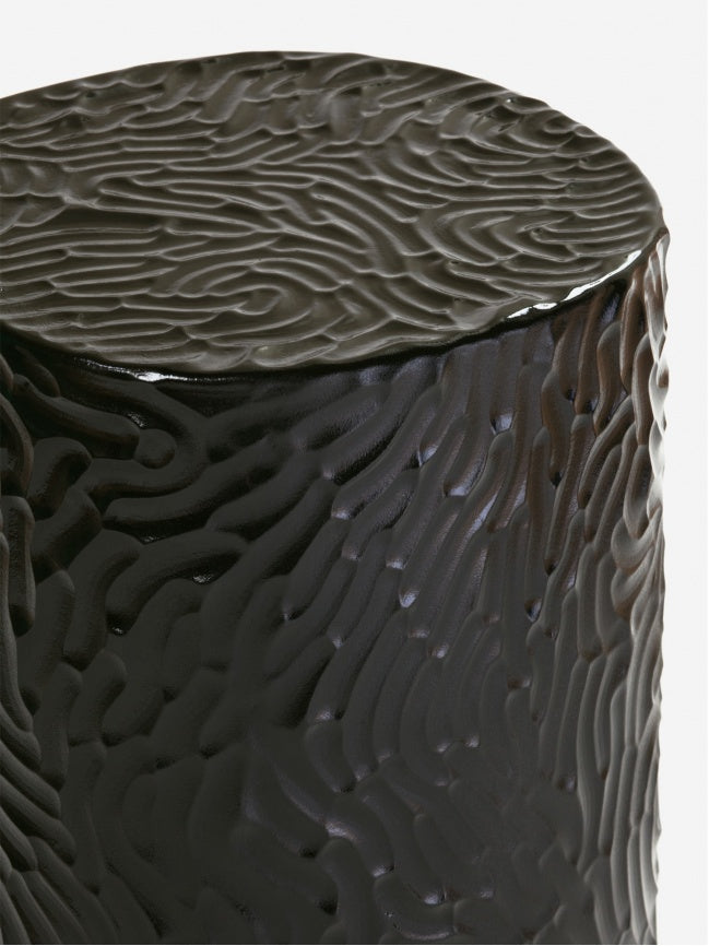 Table basse en céramique émaillée avec reliefs en 3D noir Touch 1 - Moustache