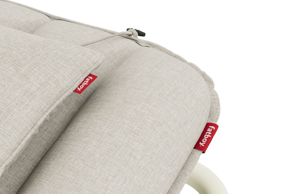 Transat en aluminium beige avec son matelas gris 212x97x39cm Sunbud Fatboy - The Cool Republic