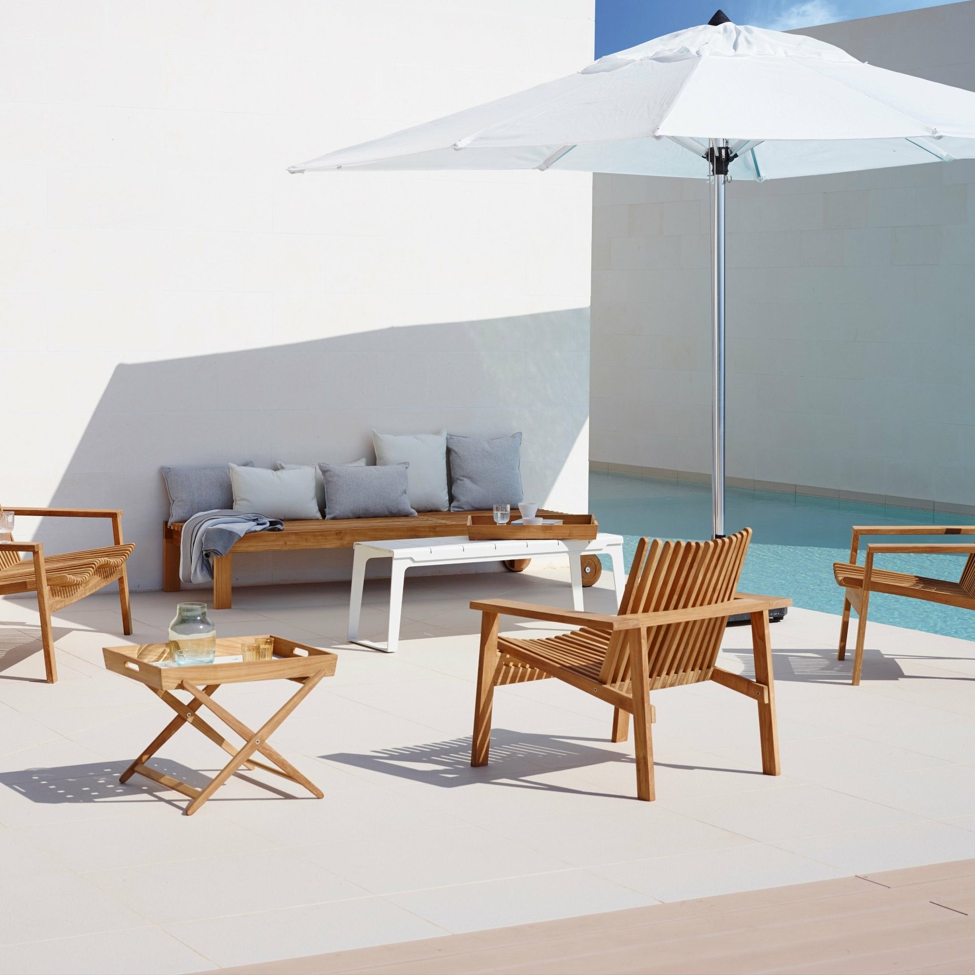 Transat en teck Amaze - Cane-Line - The Cool Republic