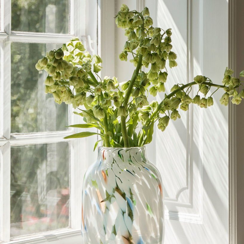 Vase blanc Roll Neck Splash - HAY - The Cool Republic