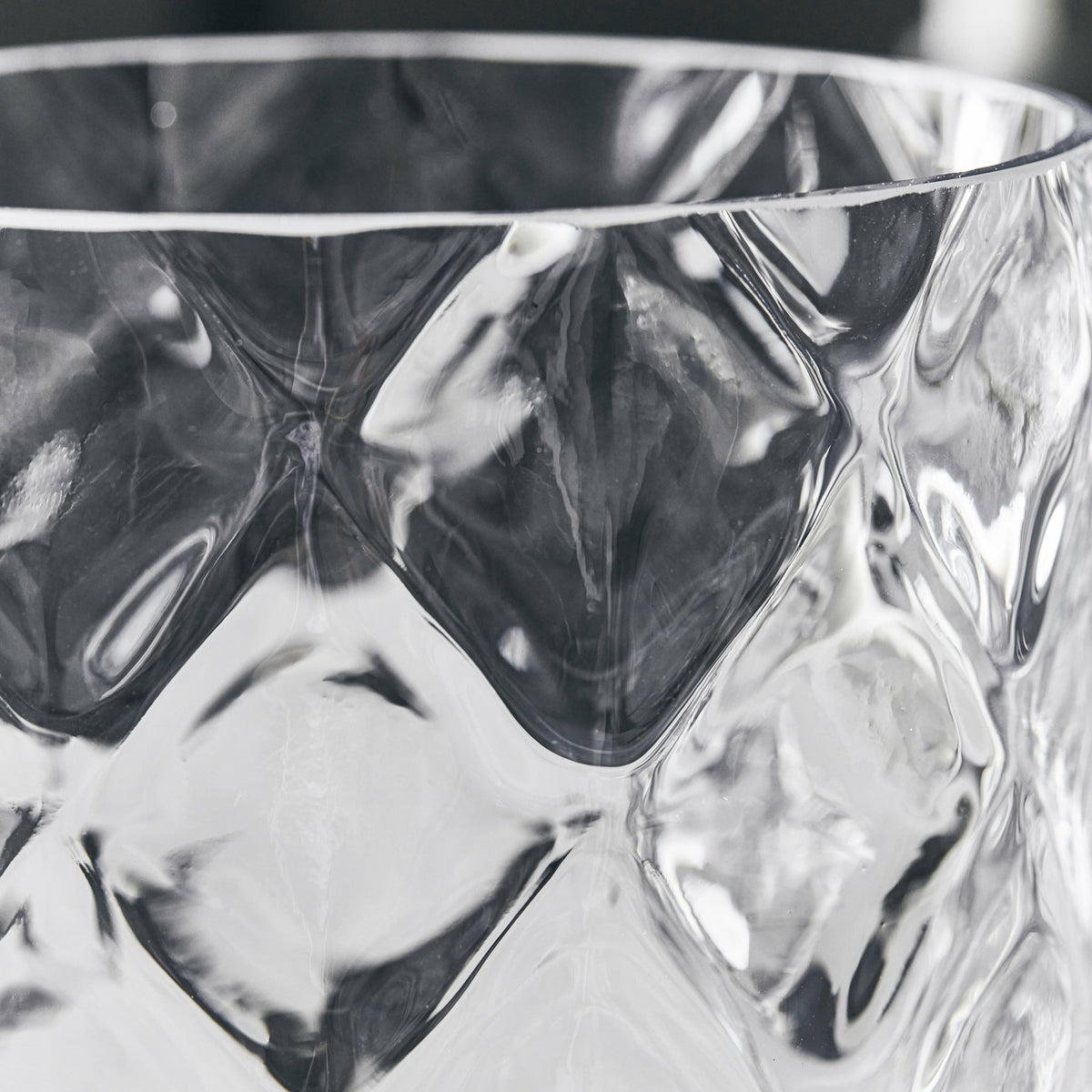 Vase cylindrique en verre Bubble - House Doctor - The Cool Republic