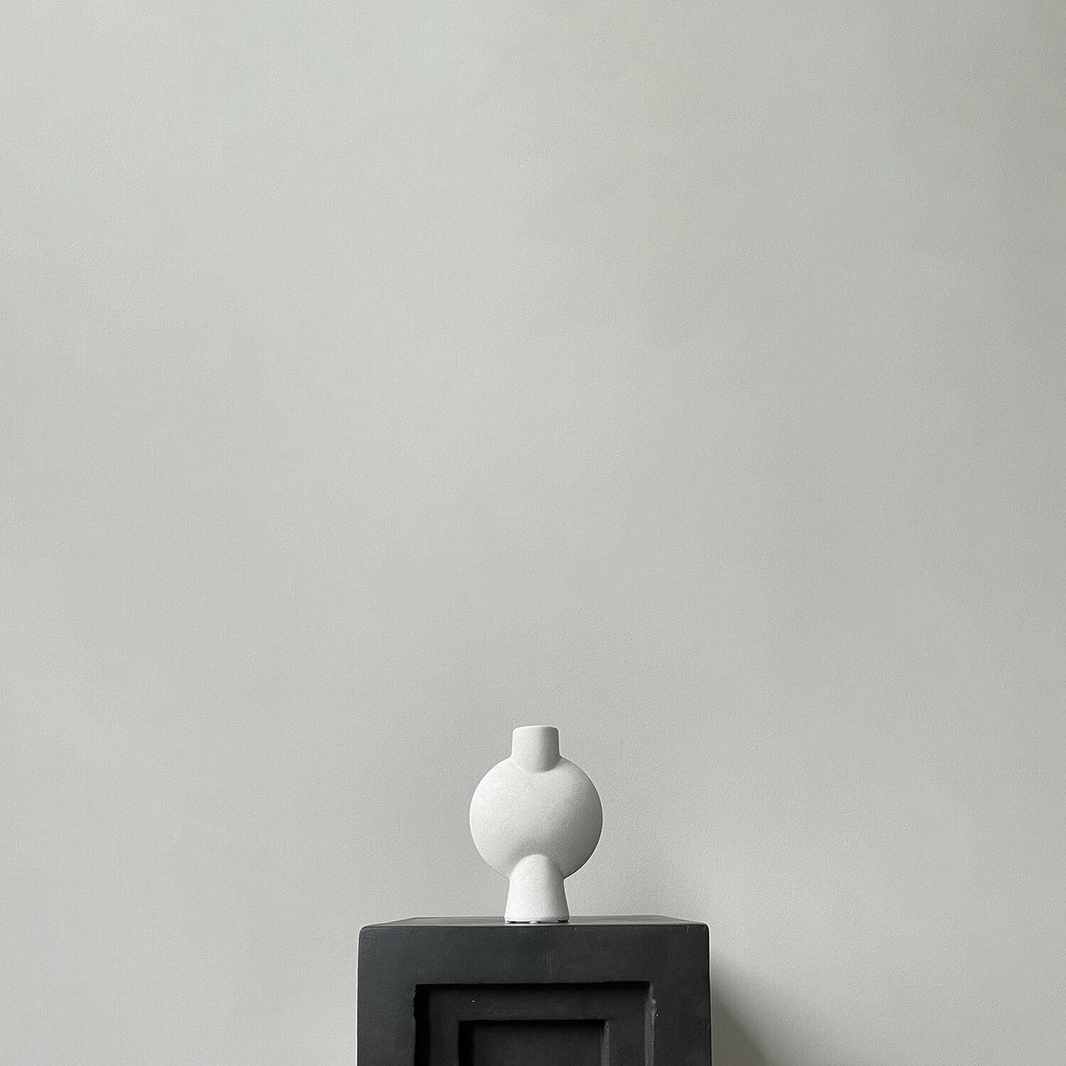Vase en céramique blanc mini Sphere Bubl - 101 Copenhagen - The Cool Republic