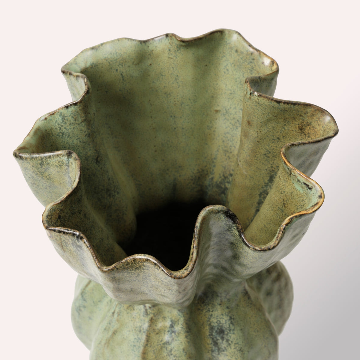 Vase en céramique verte 36cm Cori - Broste Copenhagen — vue 4