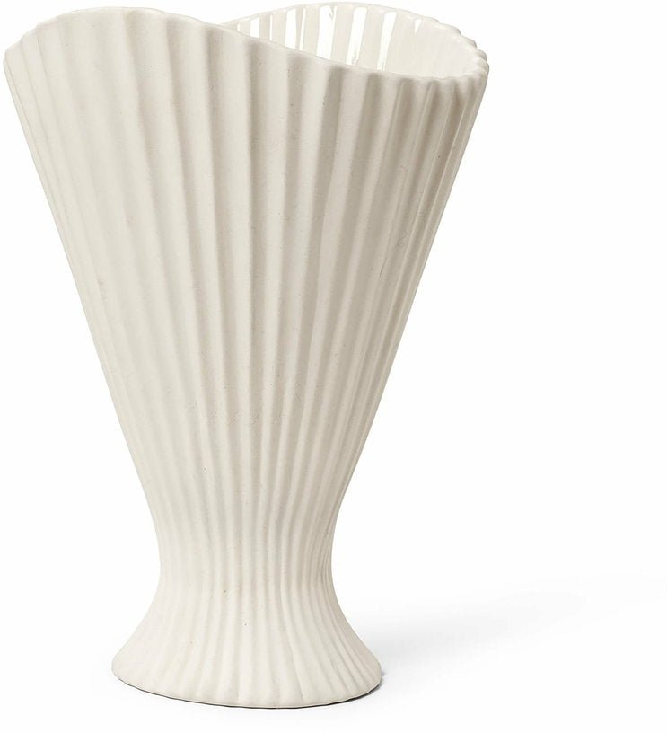 Vase en grès blanc cassé Fountain - Ferm living - The Cool Republic