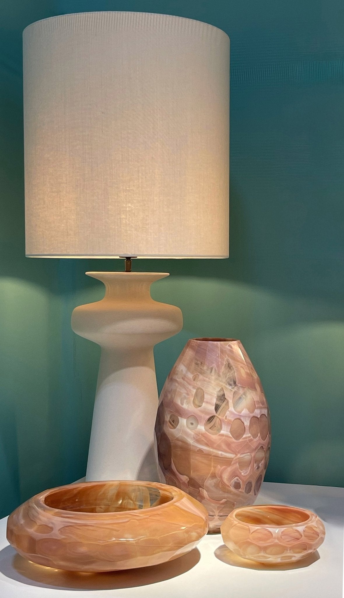 Vase en marbre rose 24x38,5cm - Versmissen - The Cool Republic