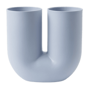Vase en porcelaine bleu Kink - Muuto - The Cool Republic