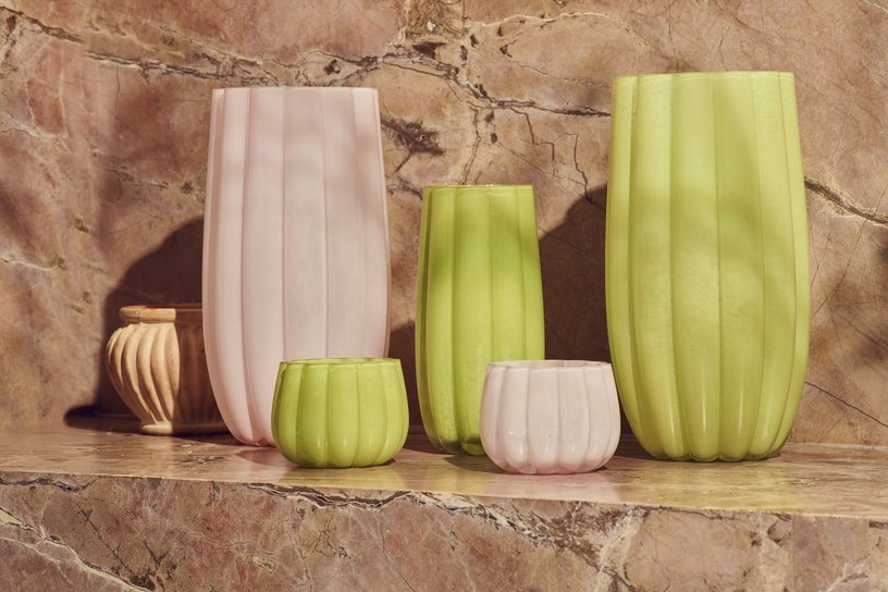 Vase en verre rose clair 13 x 27 cm Melon - Pols Potten - The Cool Republic