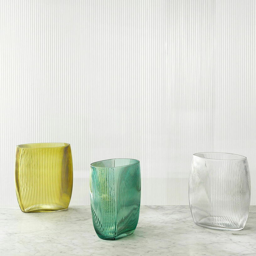 Vase en verre soufflé bleu 18 cm Tide bleu - Normann Copenhagen - The Cool Republic