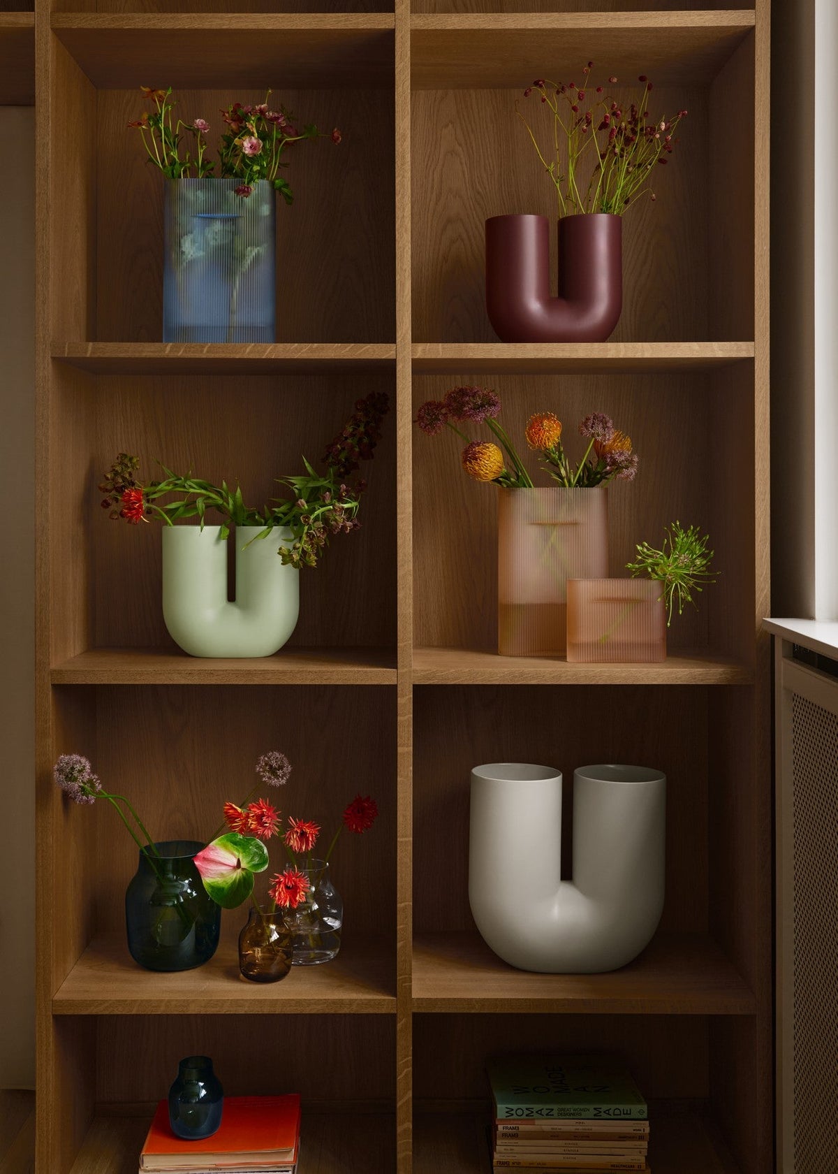 Vase en verre soufflé orange 35cm Ridge - Muuto - The Cool Republic