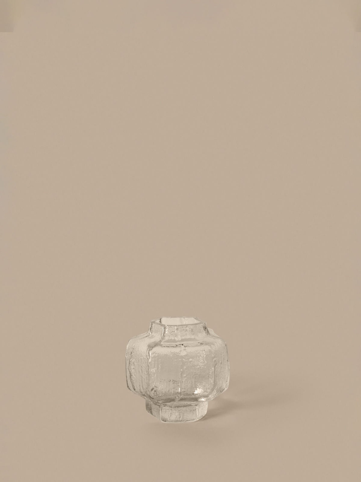 Vase en verre soufflé recyclé transparent 15 cm Mokuri - Ferm Living - The Cool Republic