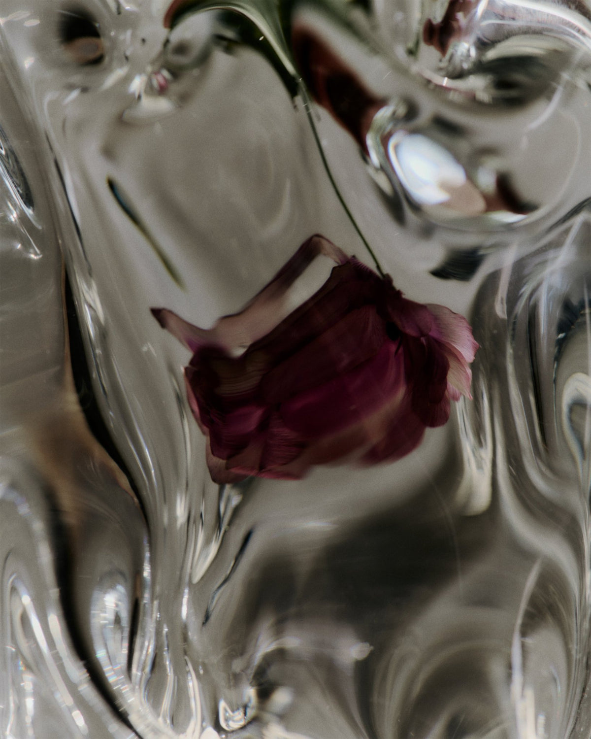 Vase en verre transparent 16 x 24 x 15 cm Virelle - Ferm Living - The Cool Republic