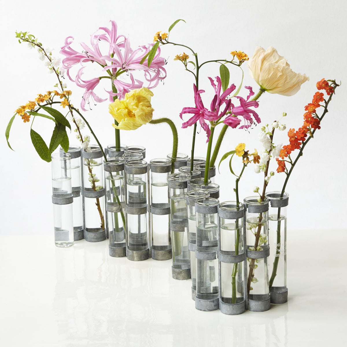 Vase en verre transparent Avril - Tsé & Tsé - The Cool Republic