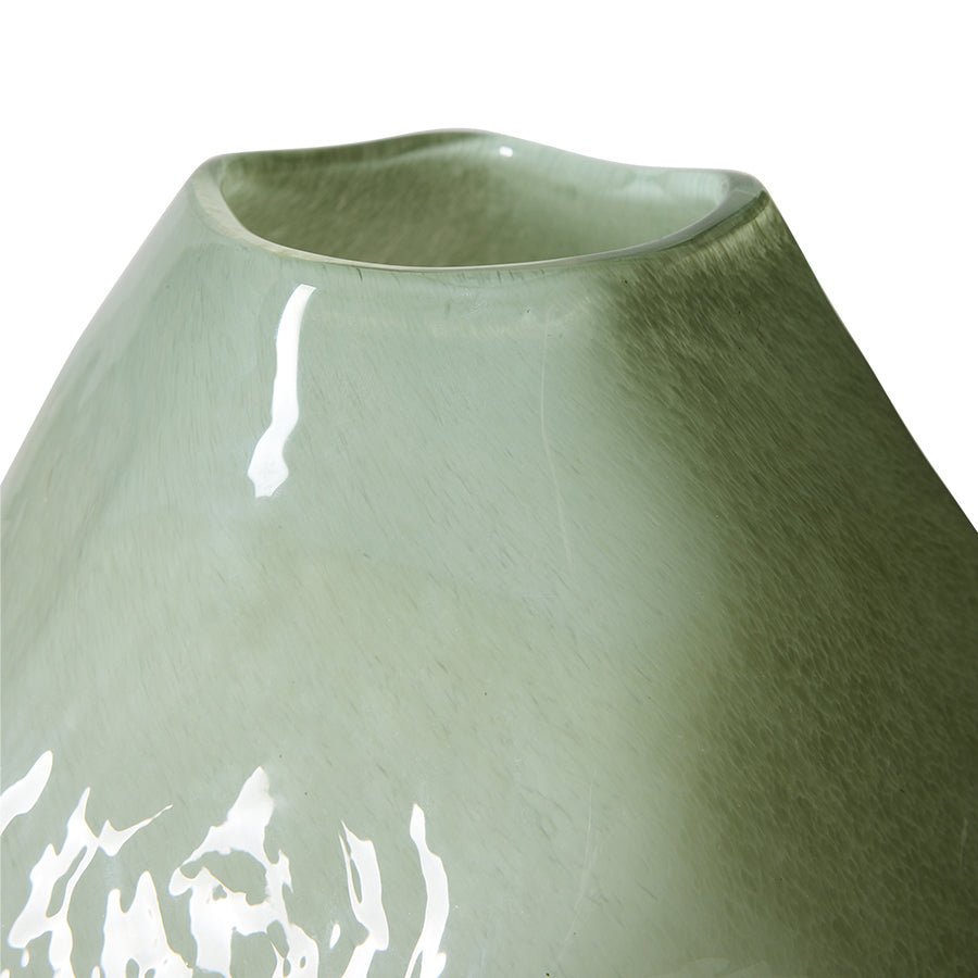 Vase en verre vert jade Gemstone - HKLIVING - The Cool Republic