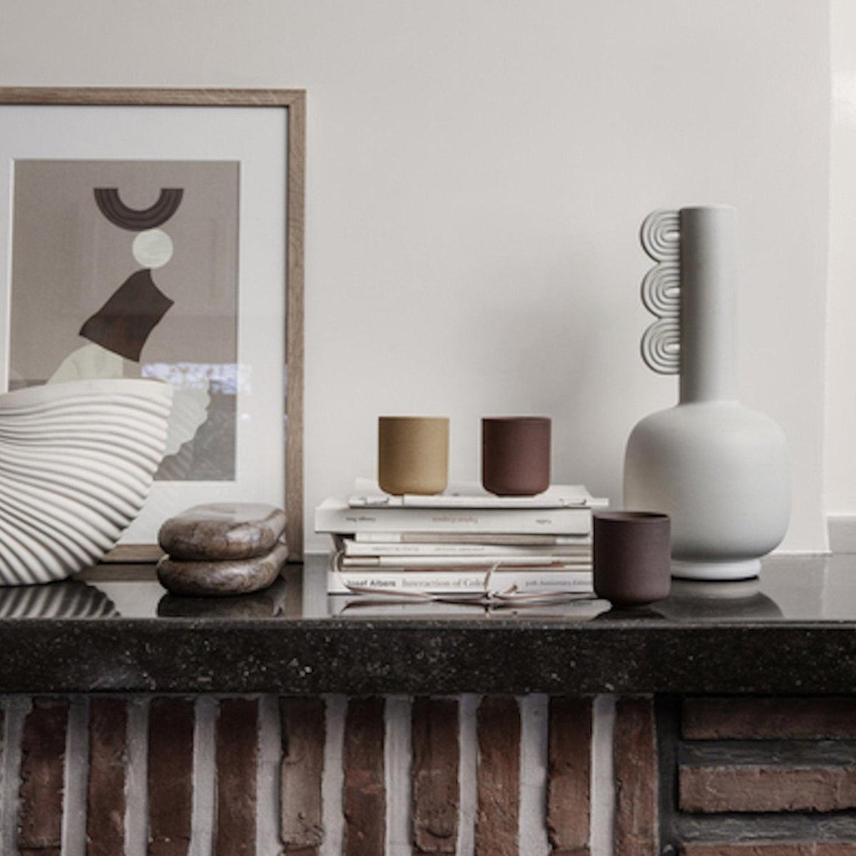 Vase Muses blanc Clio - Ferm Living - The Cool Republic