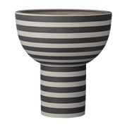 Vase sculptural noir et beige Varia - AYTM - The Cool Republic