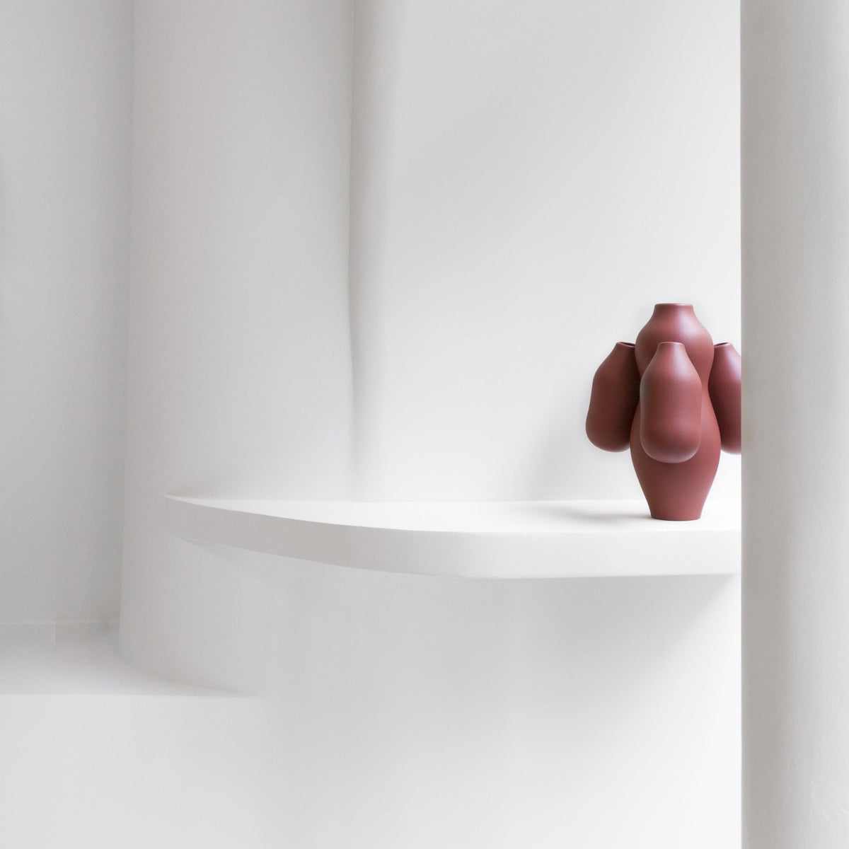 Vase terracotta Allpa mini - Moustache - The Cool Republic