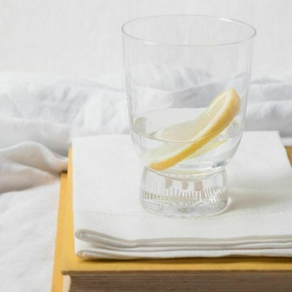 Verre transparent 25 cl Stripes Feast - Serax - The Cool Republic